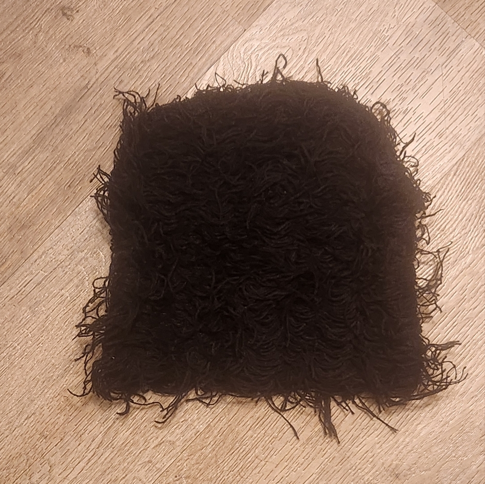 Black Fuzzy Beanie Hat